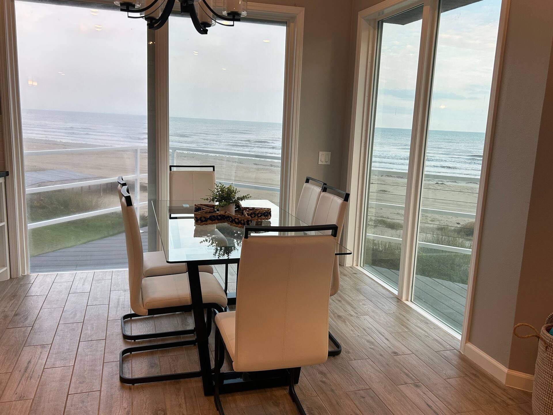 Dining area at Blue Oasis overlooking the beach